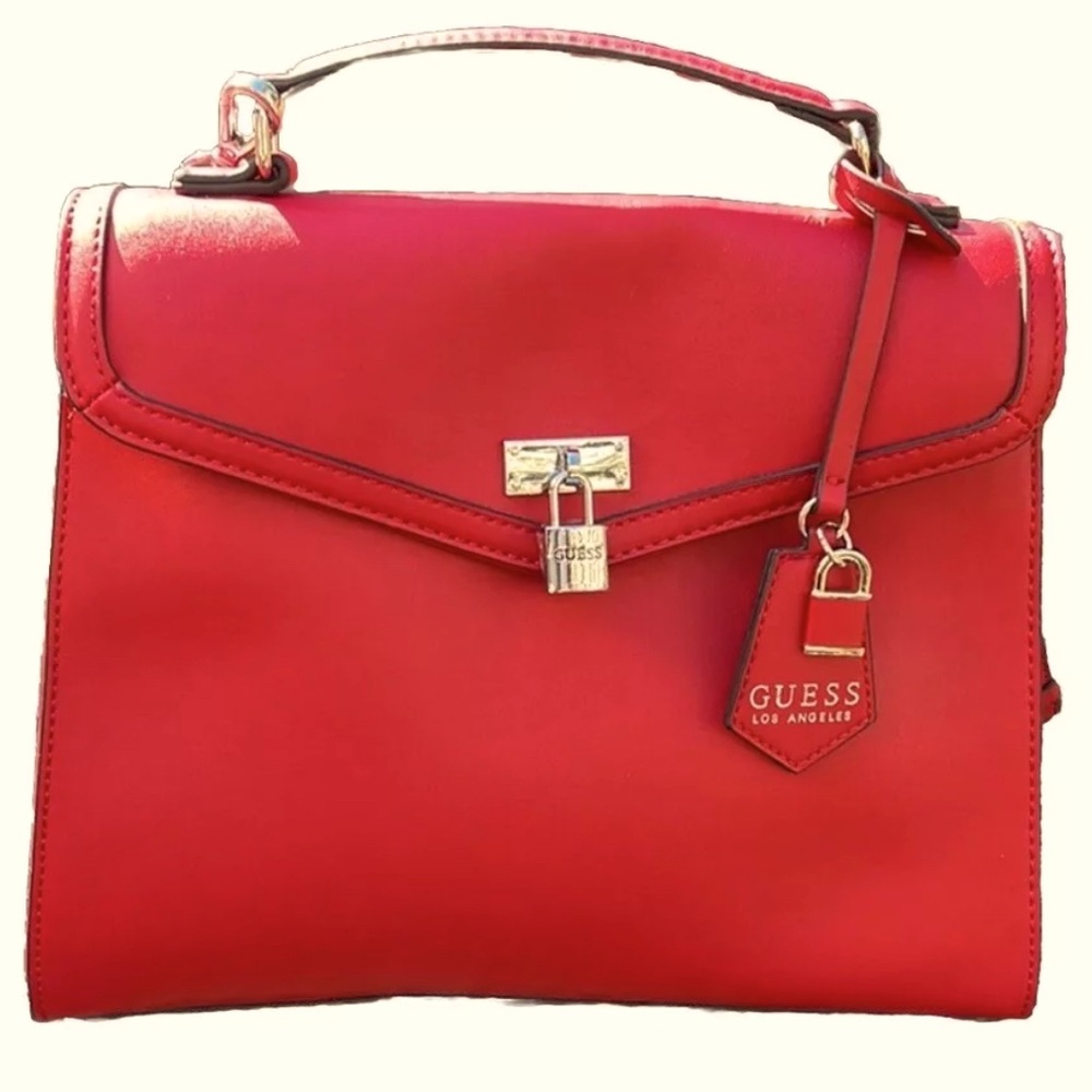 ♥️GUESS® Beautiful & Classy Red Satchel and Cross Body Purse♥️